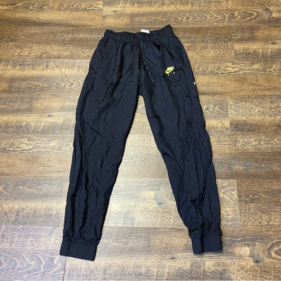 Nike Air Volt 2-in-1 Woven Running Pants Womens Small Black Athletic Soccer Gym - Picture 2 of 15